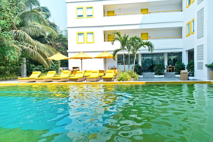 Bloomrooms @ Calangute