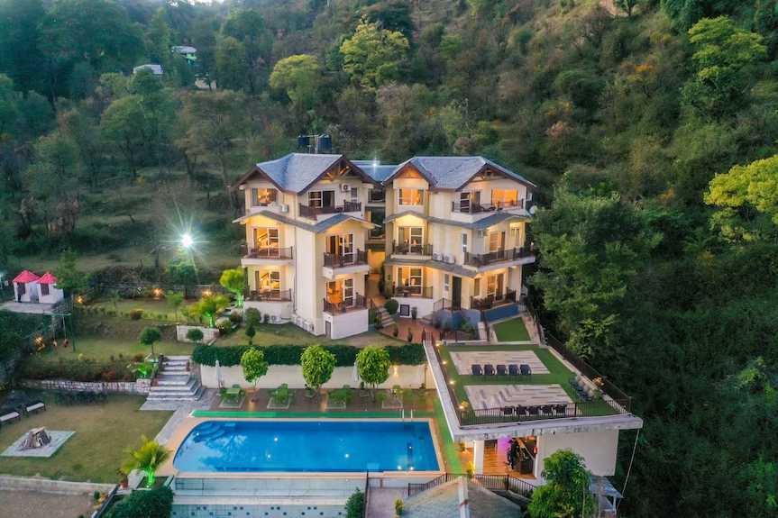 Regenta Mashobra Hotel