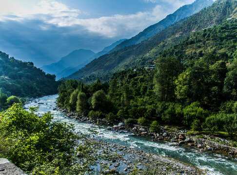 Tirthan Valley