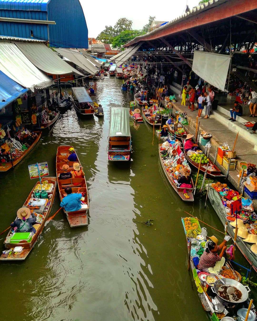 Floating Market